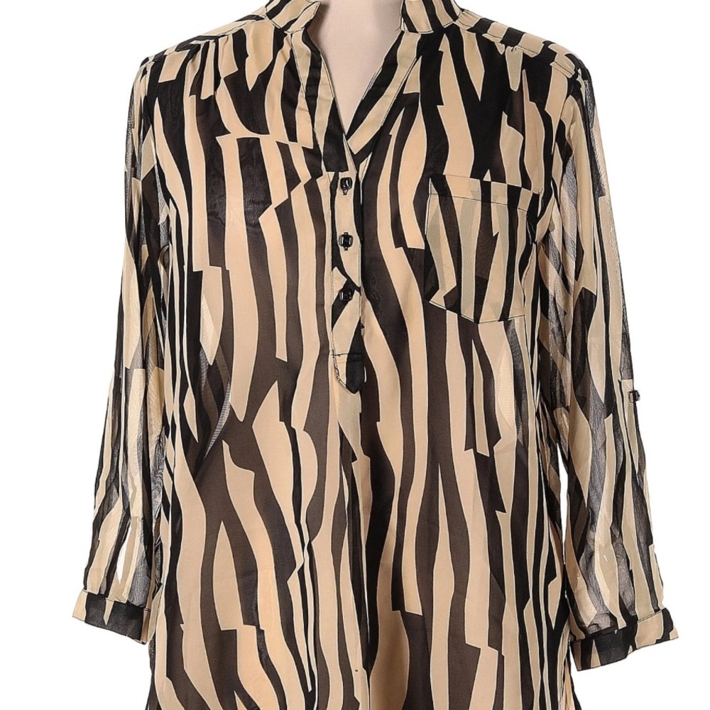 Truth Zebra Print Button Up 3/4 Sleeve Blouse Siz… - image 2